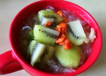 電鍋白木耳甜湯做法 電鍋白木耳甜湯做法