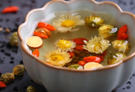 枸杞菊花茶功效 枸杞菊花茶功效