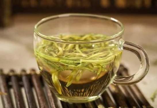 菊花金銀花煲湯時間 菊花金銀花煲湯時間