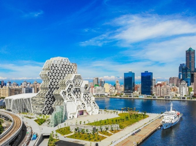 高雄必去景點 高雄必去景點