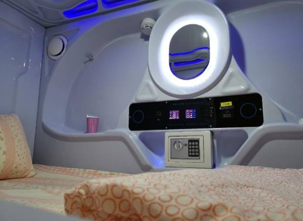 膠囊旅館 膠囊旅館