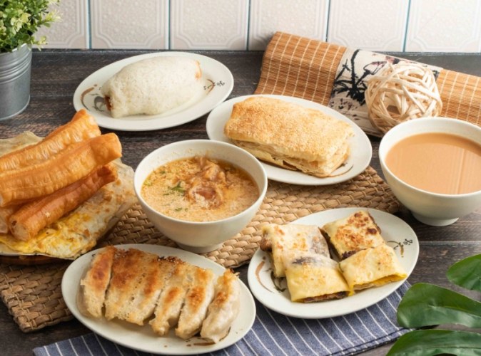 香格里拉附近餐廳