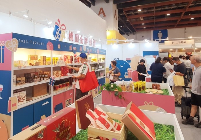 美食展攤位設計 美食展攤位設計