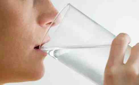 飲用鹽水健康 飲用鹽水健康