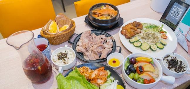 小港必吃餐廳 小港必吃餐廳