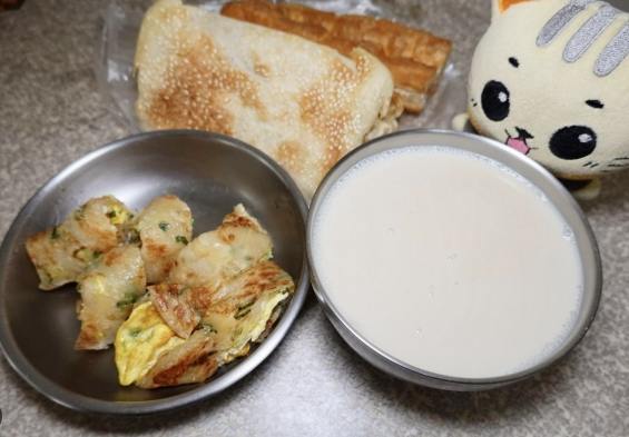 中和員山路美食 中和員山路美食