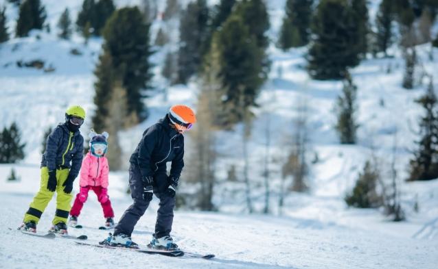 北海道滑雪課程 北海道滑雪課程