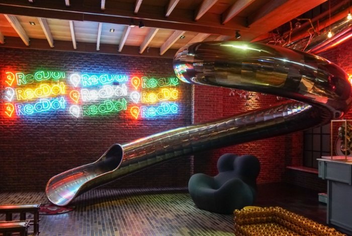 台中親子飯店溜滑梯 台中親子飯店溜滑梯