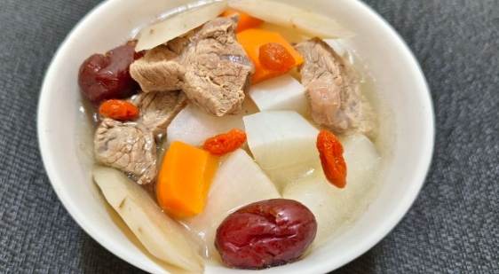 白蘿蔔紅棗枸杞湯功效 白蘿蔔紅棗枸杞湯功效