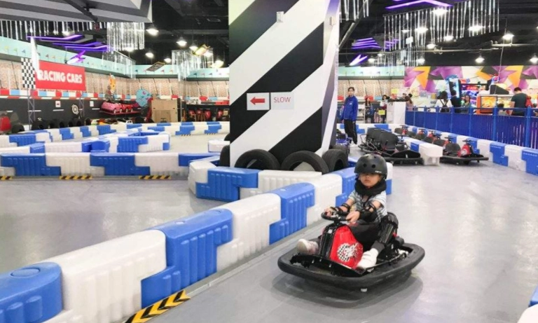 室內卡丁車體驗 室內卡丁車體驗