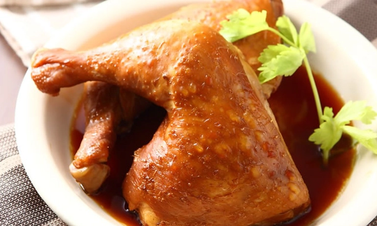 電鍋滷雞腿