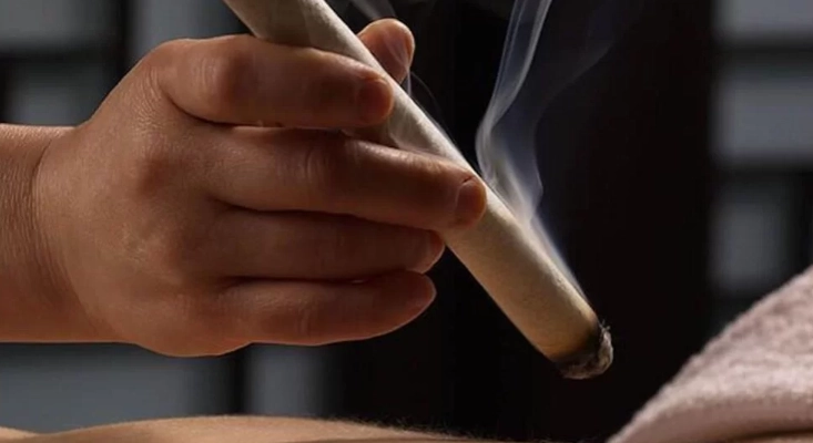 艾灸治療感冒方法