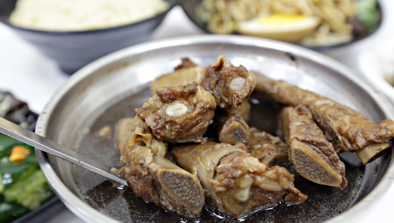 夏天藥燉排骨 夏天藥燉排骨