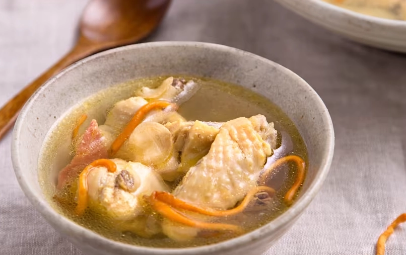 桃膠燉湯做法 桃膠燉湯做法