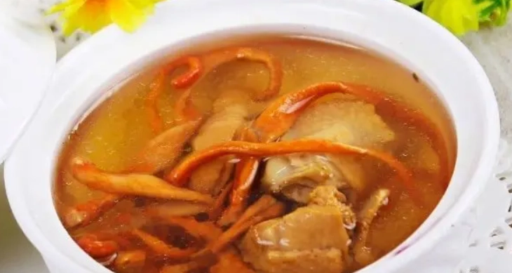 桃膠蟲草雞湯食譜 桃膠蟲草雞湯食譜