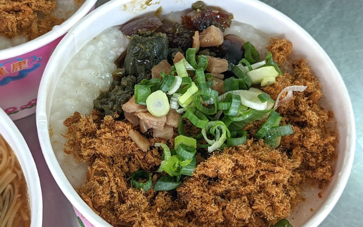 桃園火車站美食