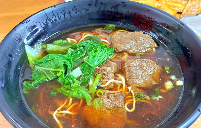 光華商場附近餐廳 光華商場附近餐廳