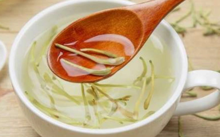 金銀花茶功效與泡法 金銀花茶功效與泡法