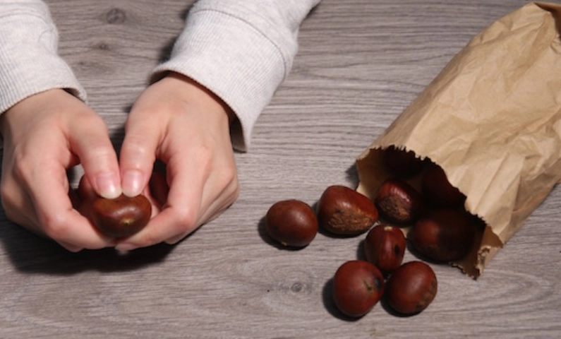 糖炒栗子剝殼方法