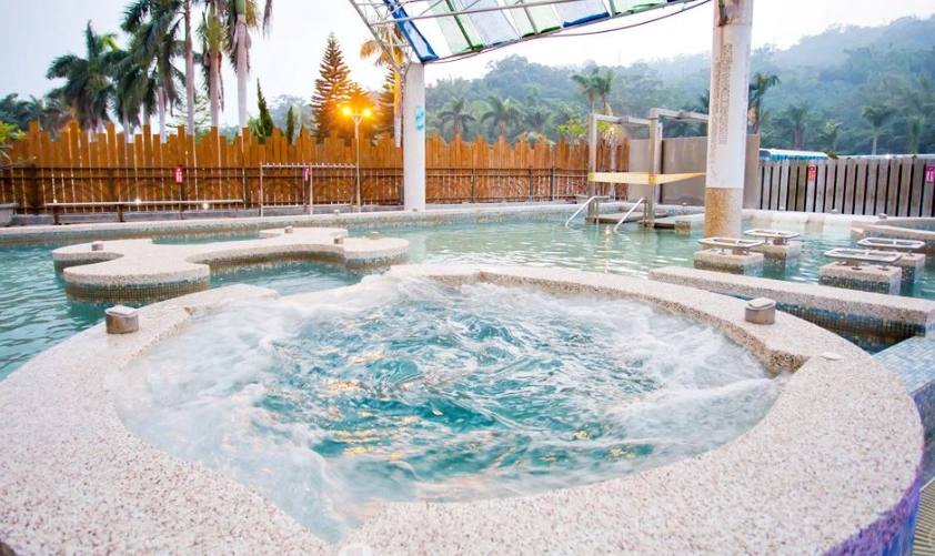 麒麟峰溫泉價格