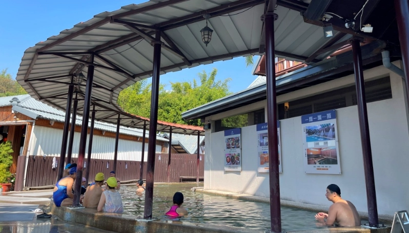 麒麟峰溫泉真假