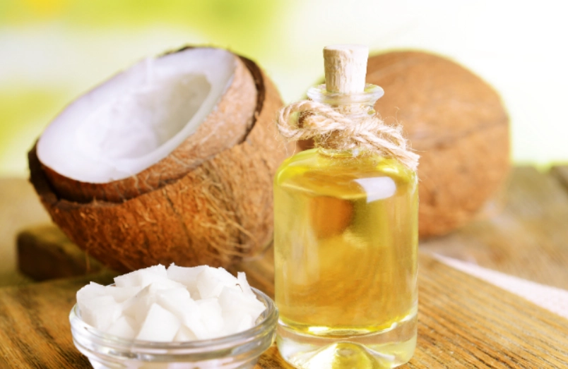 椰子油護膚功效全解析：天然保濕、抗老化與日常保養秘訣