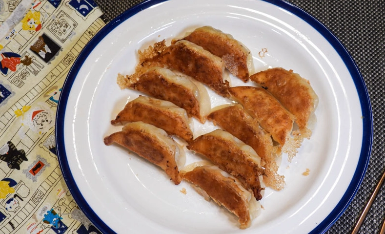 三創美食街美食