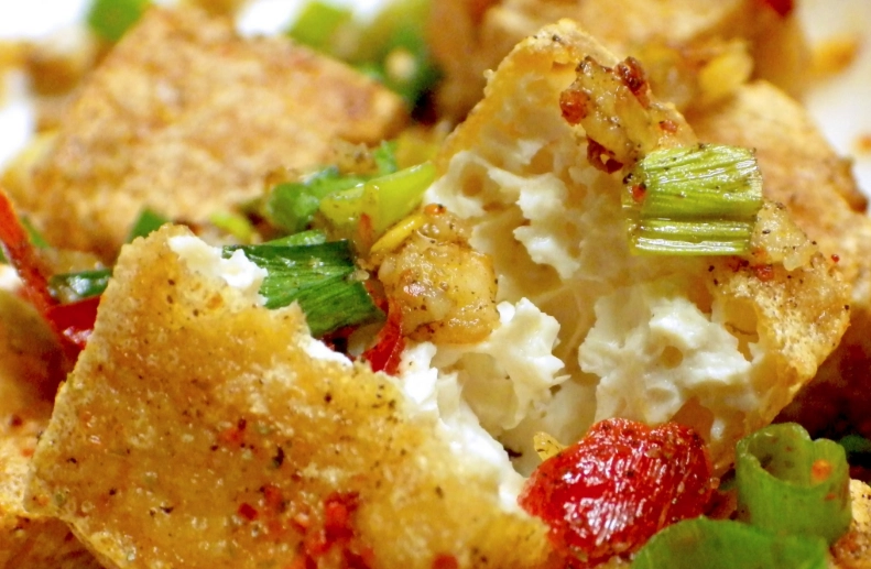 椒鹽板豆腐 食譜 椒鹽板豆腐 食譜