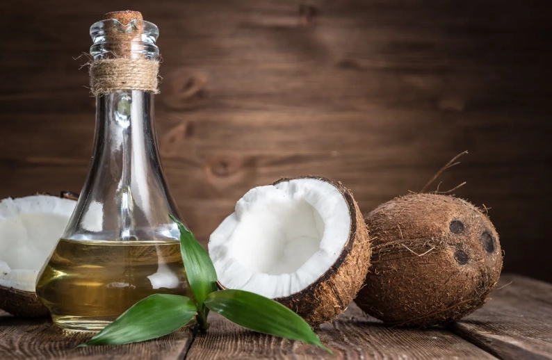 椰子油空腹飲用