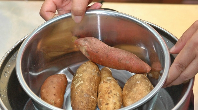 電鍋蒸地瓜 電鍋蒸地瓜