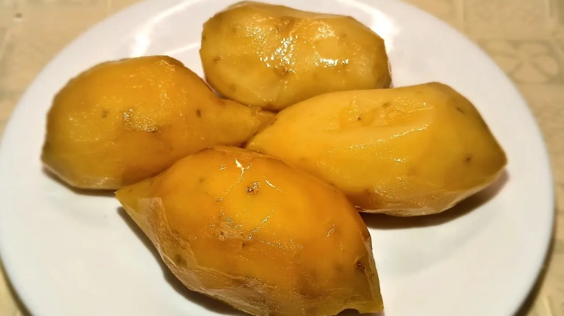 瓦斯爐蒸地瓜步驟