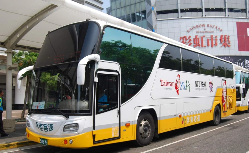 高雄到墾丁交通全攻略：2024最新路線規劃、費用比較與行程建議