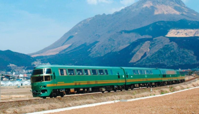 福岡機場到由布院 福岡機場到由布院