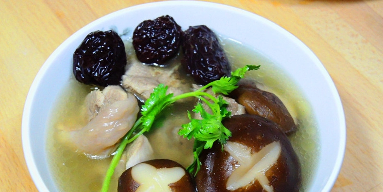 黑棗雞湯功效 黑棗雞湯功效