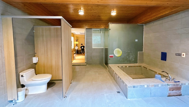 新月塢溫泉評論